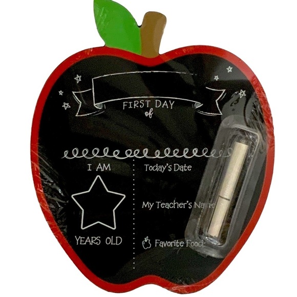 Apple Shaped First Day of School Chalkboard Blackboard Sign Chalk Customizable - Picture 1 of 9